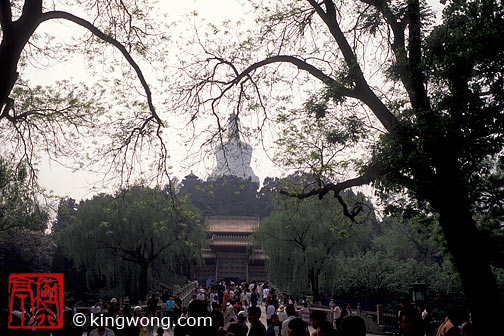  --  ԰ Beijing City --  Beihai (North Lake)  Park