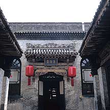 Picture of 乔家大园 - 门楼 Qiao family's compound